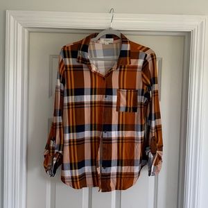 Women’s large plaid top